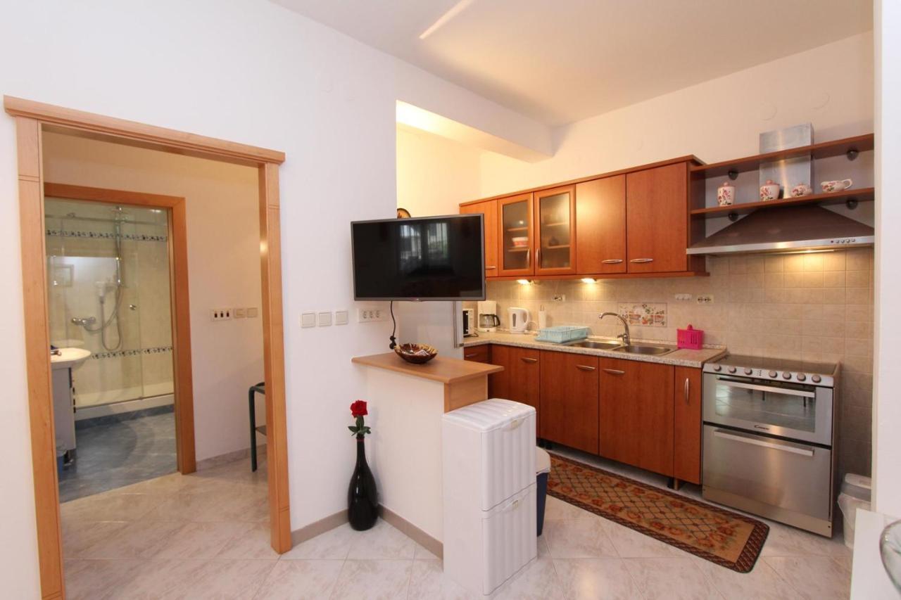 Apartments Daria Ровінь Екстер'єр фото
