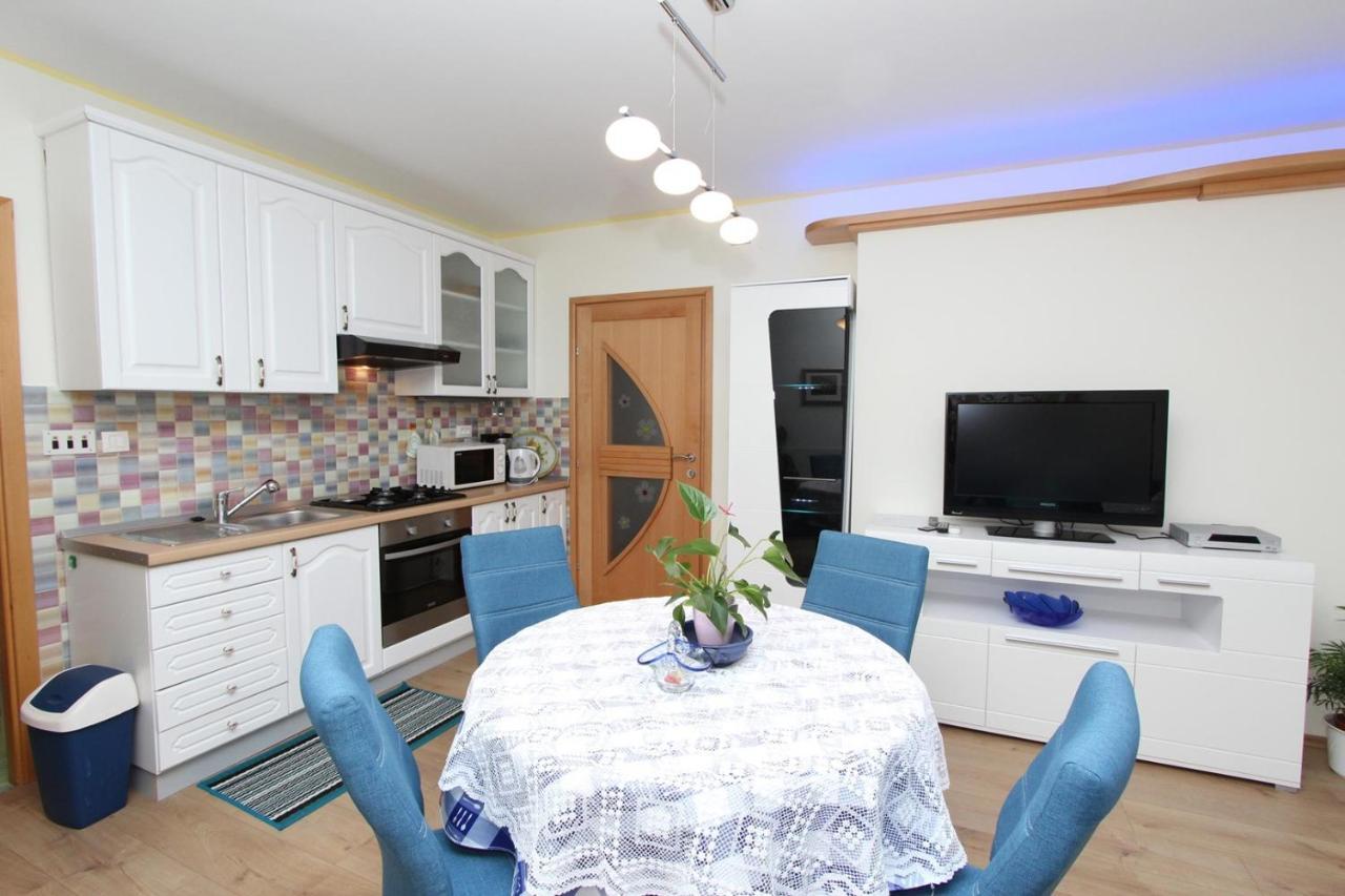 Apartments Daria Ровінь Екстер'єр фото