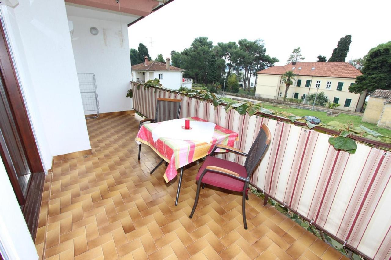 Apartments Daria Ровінь Екстер'єр фото